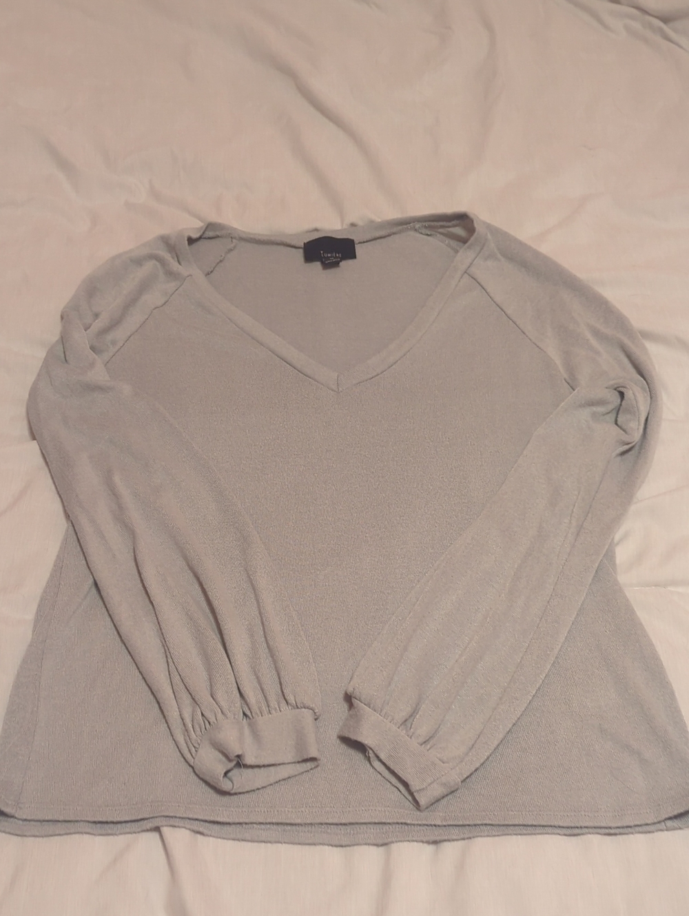 Light Gray V-Neck Long Sleeve Sweater